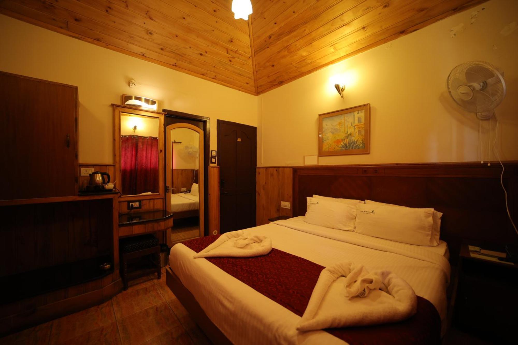Pine Borough Inn Kodaikanal Zewnętrze zdjęcie