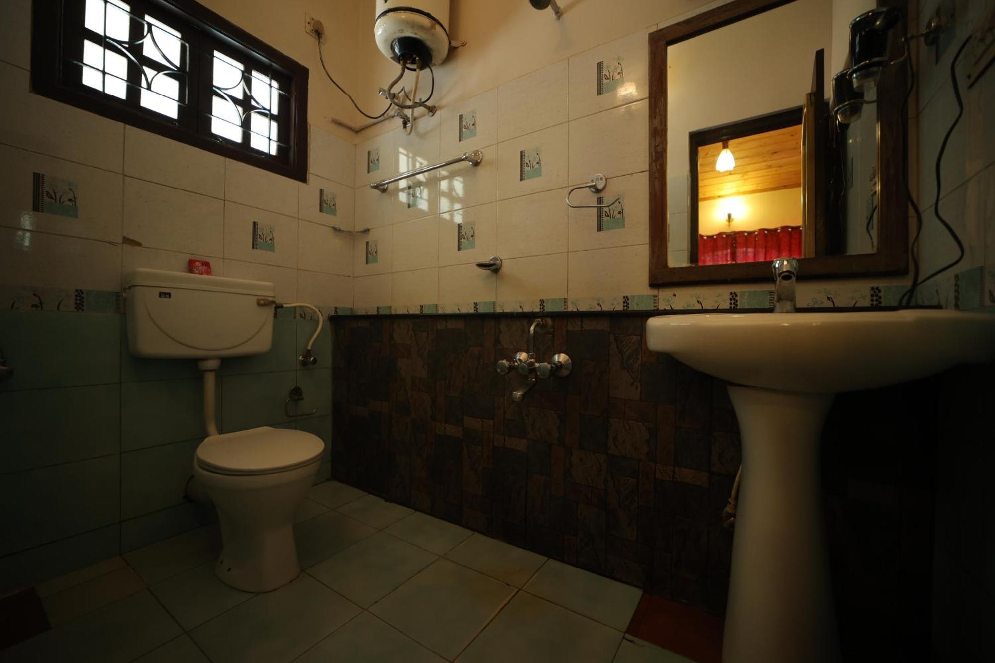 Pine Borough Inn Kodaikanal Zewnętrze zdjęcie