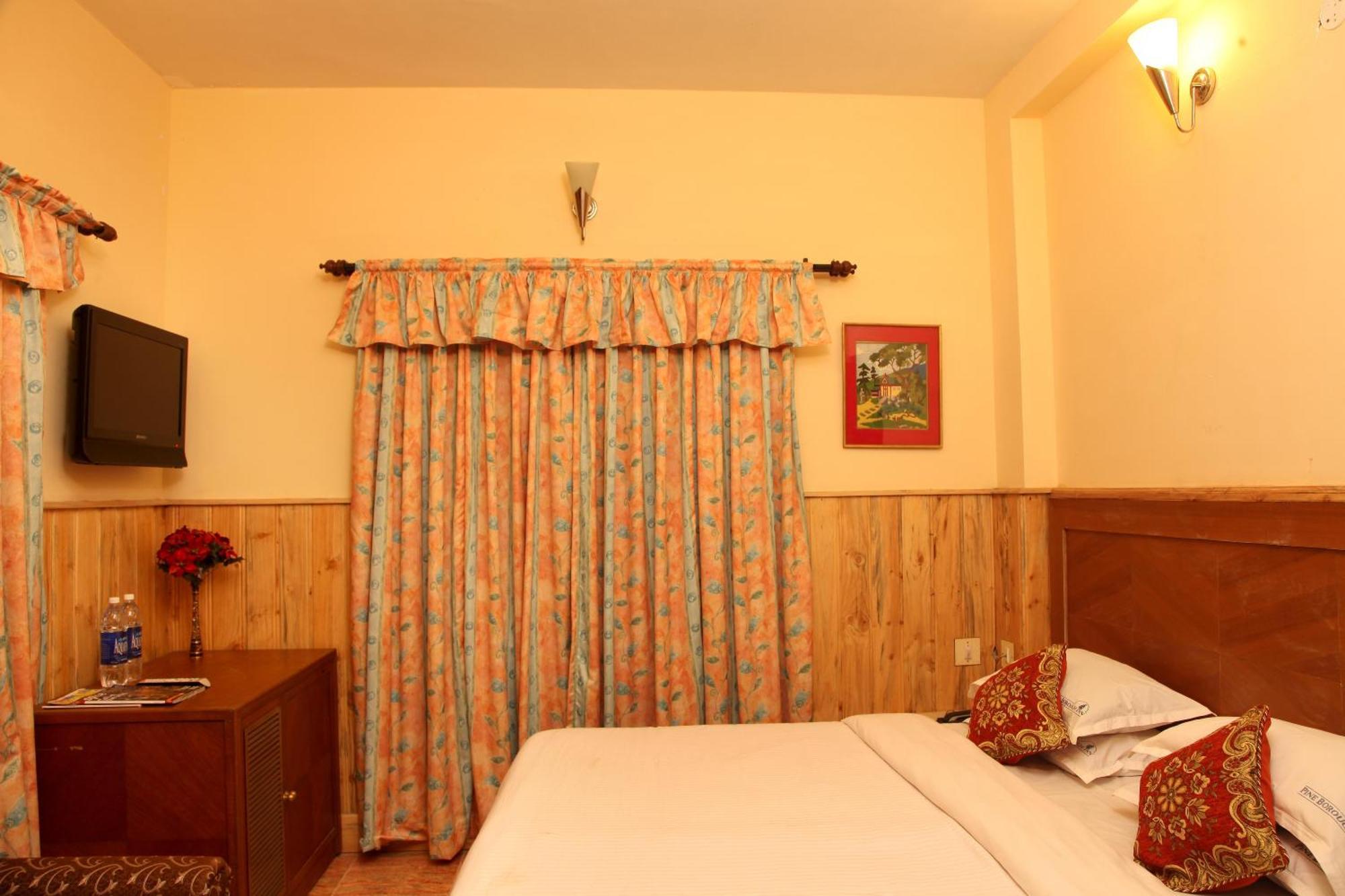 Pine Borough Inn Kodaikanal Zewnętrze zdjęcie