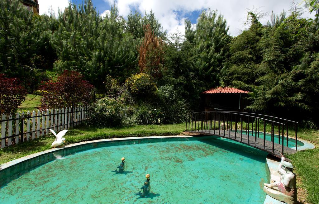 Pine Borough Inn Kodaikanal Zewnętrze zdjęcie